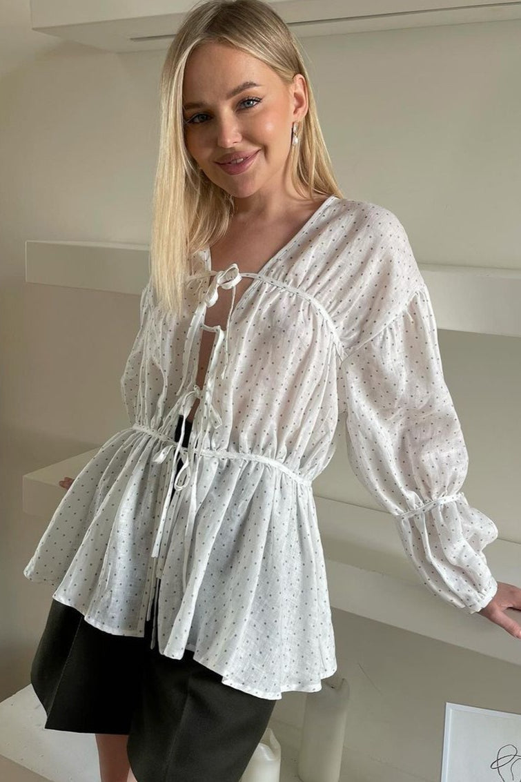 Loose Fit V-Neck Tie Long Sleeve Crop Top