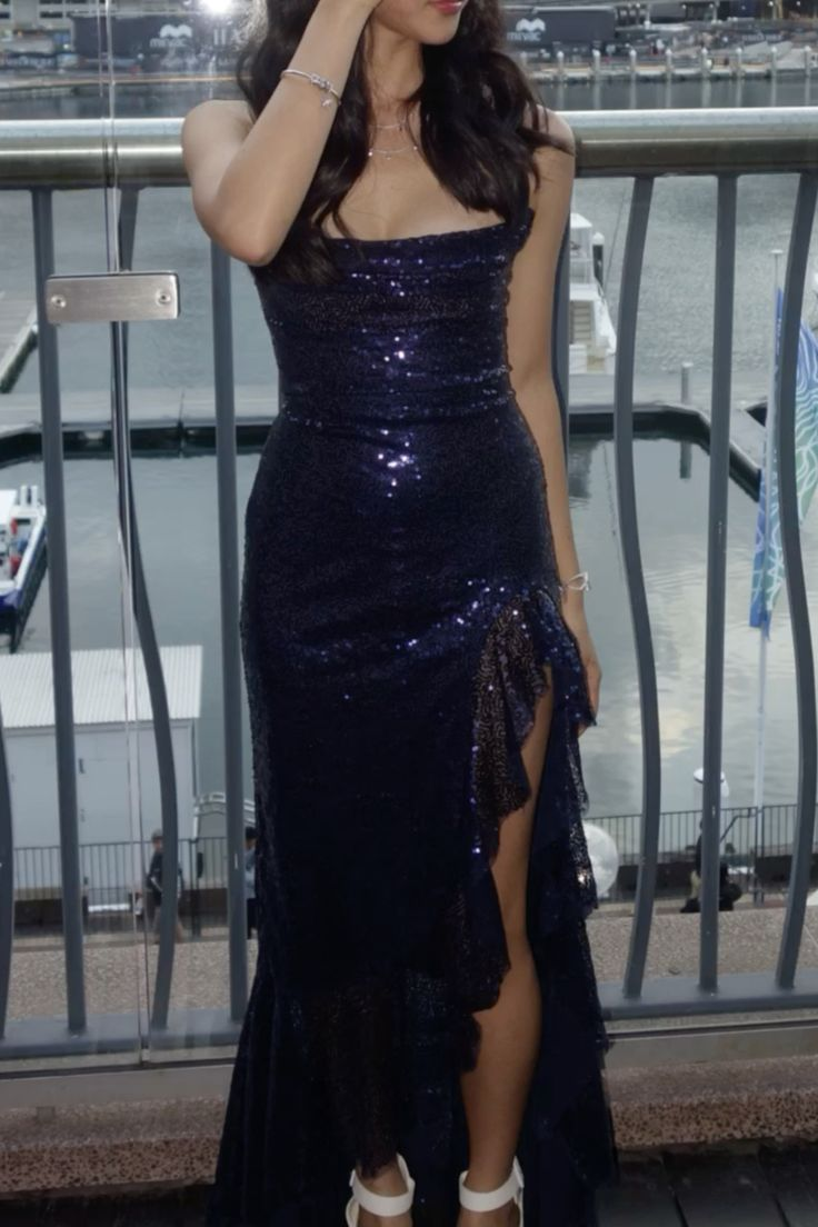 Sparkly Navy Blue Sequin Ruffles Slit Mermaid Evening Dress Long Wedding Guest Dress D1677