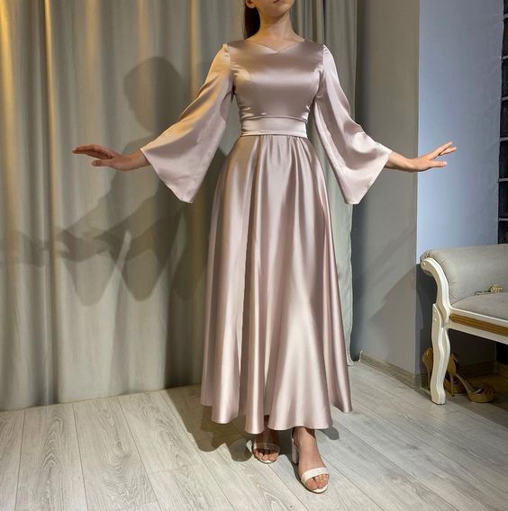 Long Sleeves Prom Dress A Line Princess Wedding Formal Evening Gowns