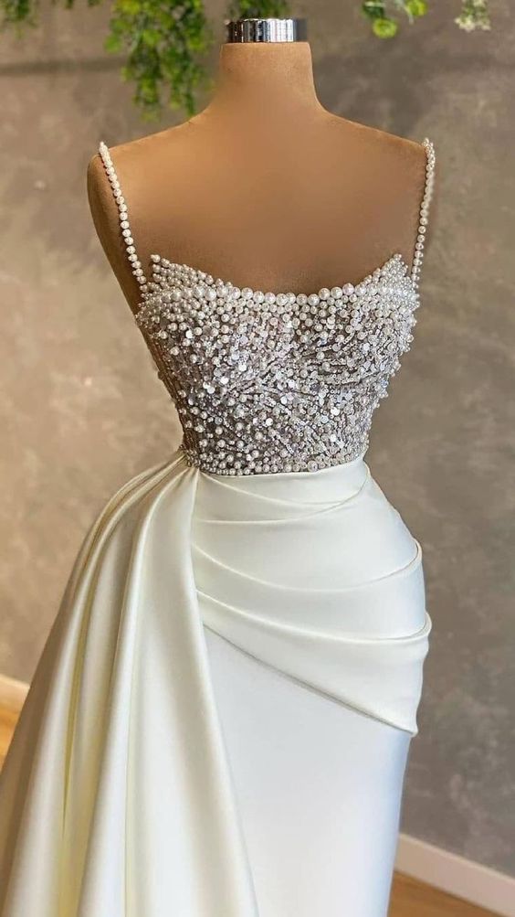Ivory Prom Gown Evening dresses, Fancy wedding dresses, Prom girl dresses - Fashionpara