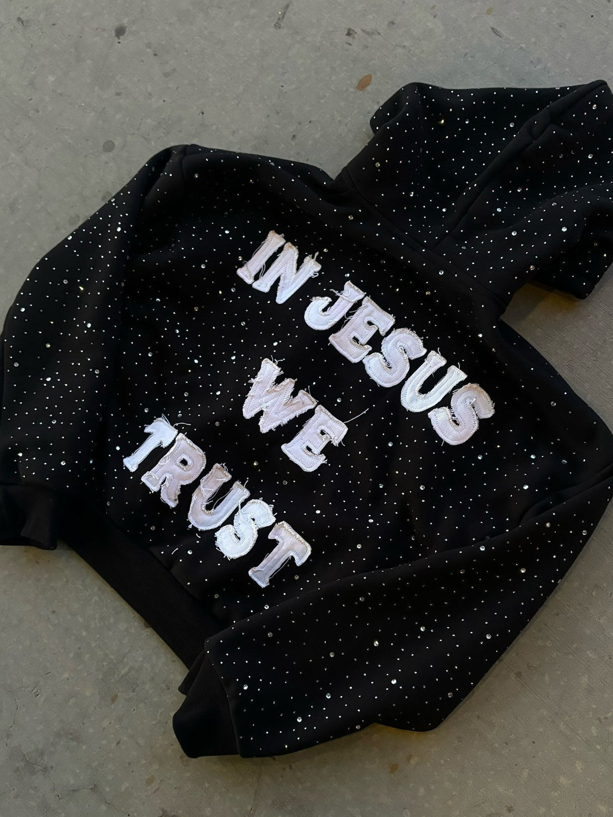 Comfortable Graphic Zip Up Hoodie