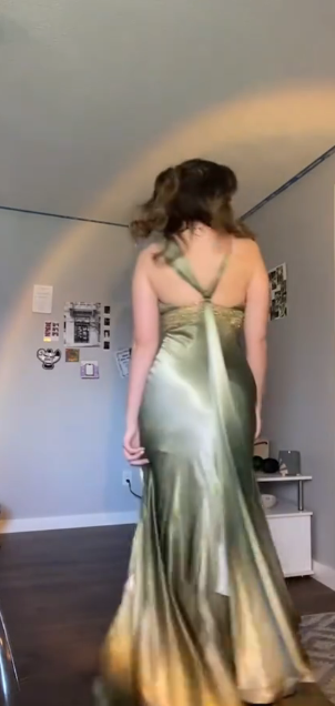 Green Vintage Satin Prom Dress V Neck Evening Dress 21st Birthday Outfit - Fashionpara