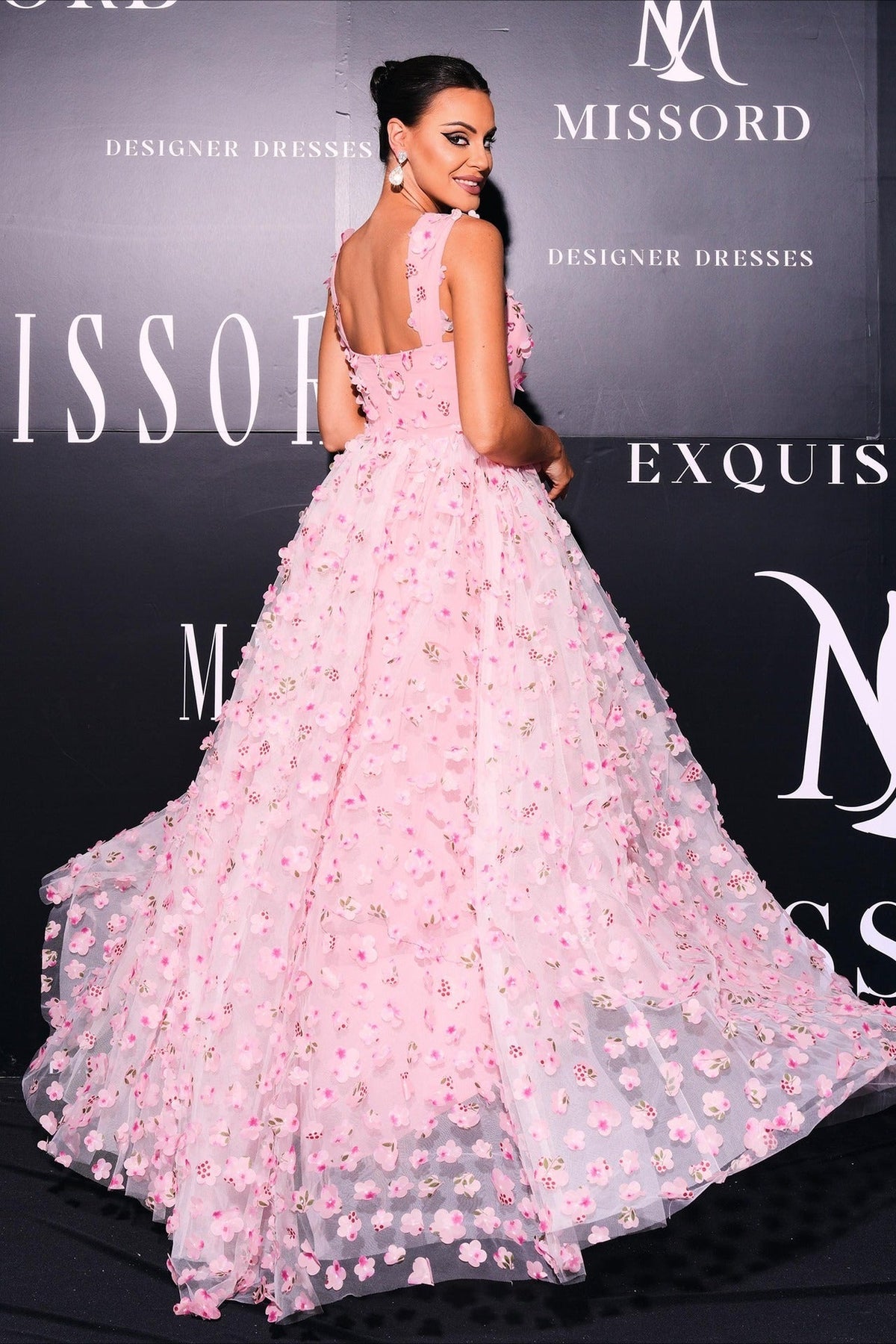 Floral Square Neck 3D Applique Tulle A-Line Ball Gown 3