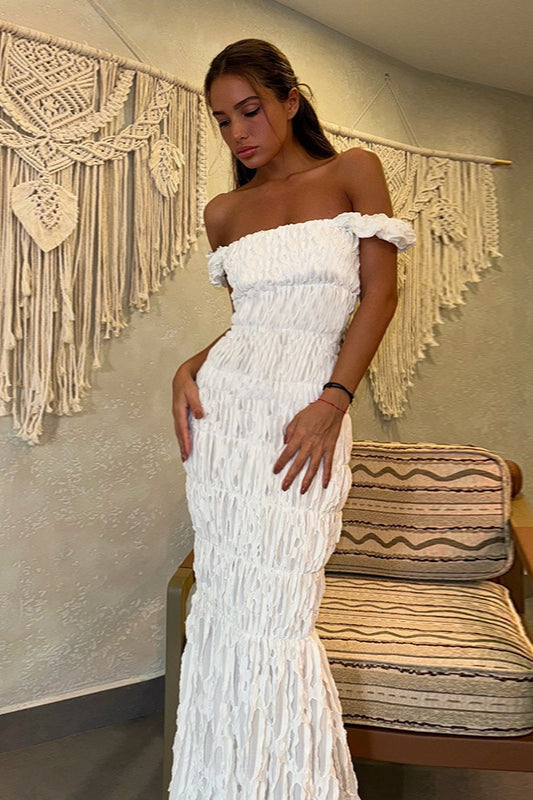 Textured Square Neck Ruffle Strap Mermaid Gown 2