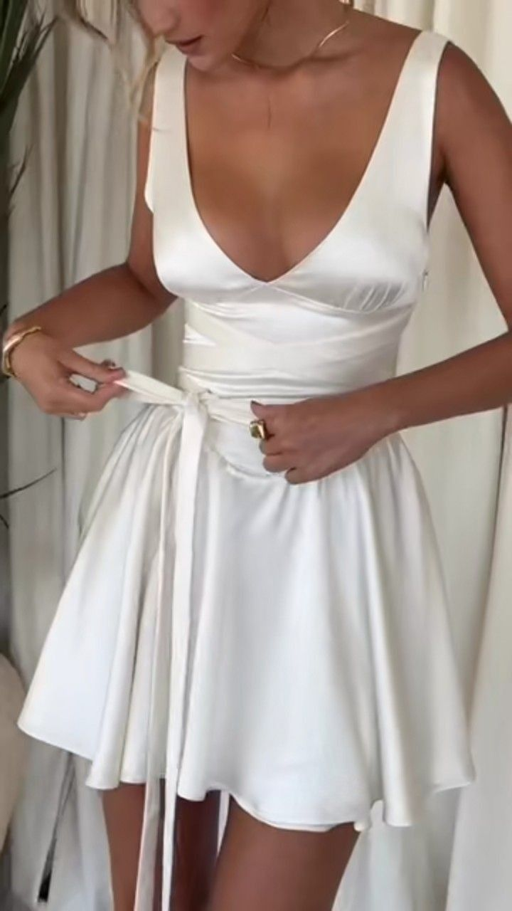 Elegant V Neck Satin A Line White Graduation Homecoming Dress Short Prom Dress D430