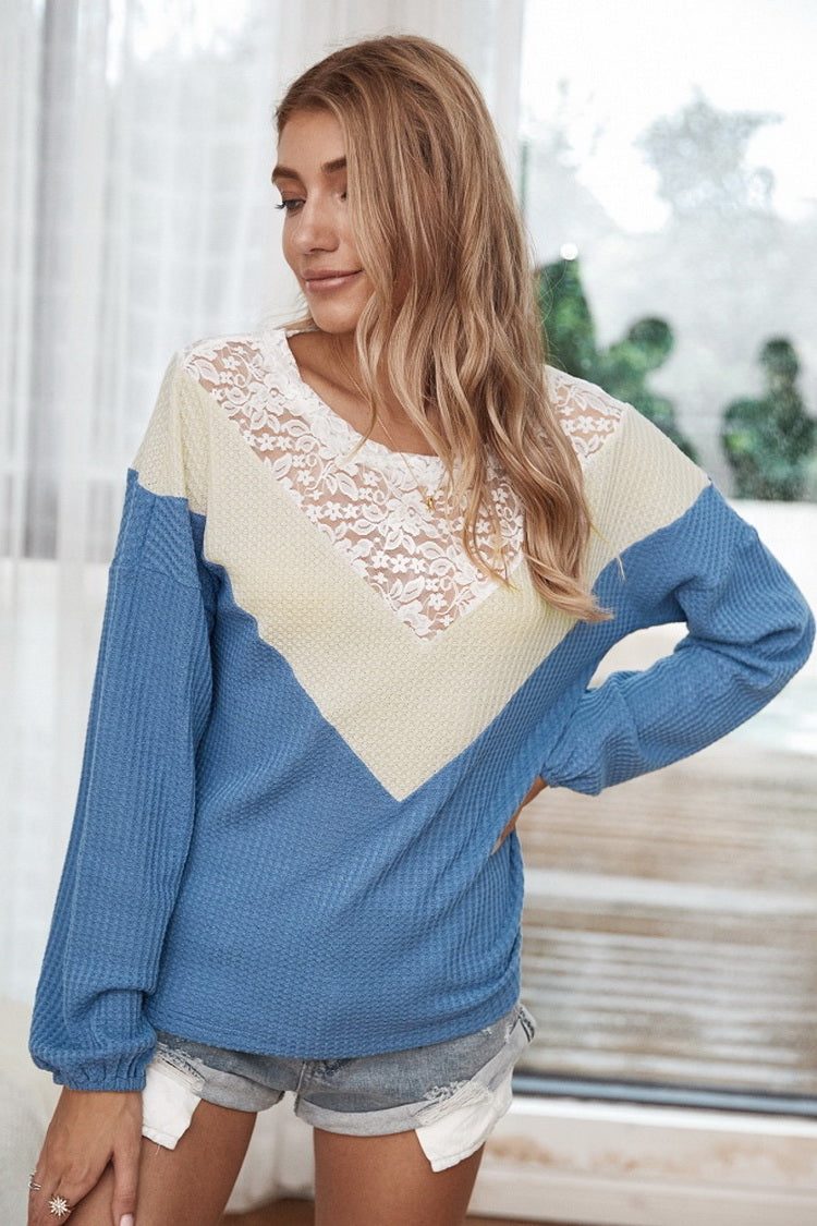 Elegant Patchwork Lace Collar Sweater for Sophisticated Style