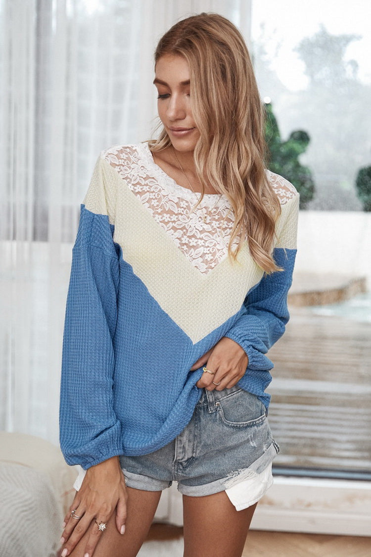 Elegant Patchwork Lace Collar Sweater for Sophisticated Style