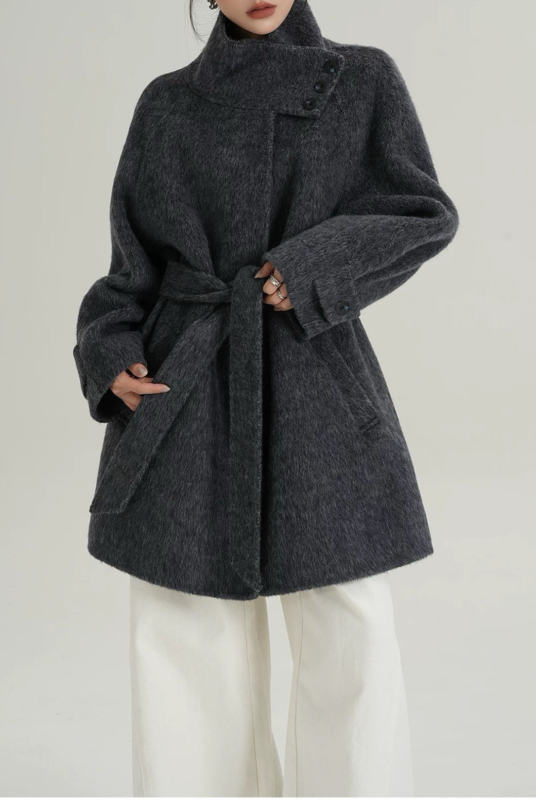Solid Wool Warm Loose Mock-neck Coat 3