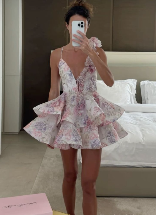 Pretty Spaghetti Straps Print Floral A Line Short Birthday Outfits Formal Graduation Homecoming Dress D219