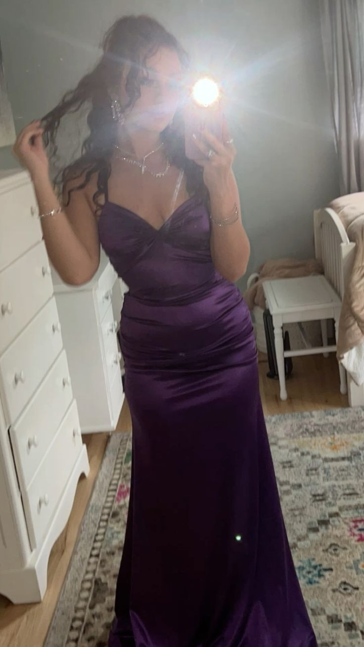 Elegant Halter V Neck Satin Mermaid Long Evening Dress Purple Party Dress D1333