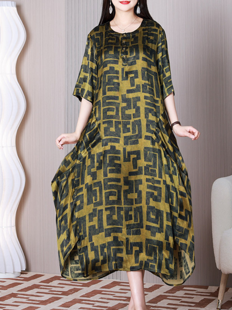 Geometric Maze Print Round Neck Cocoon Midi Dress