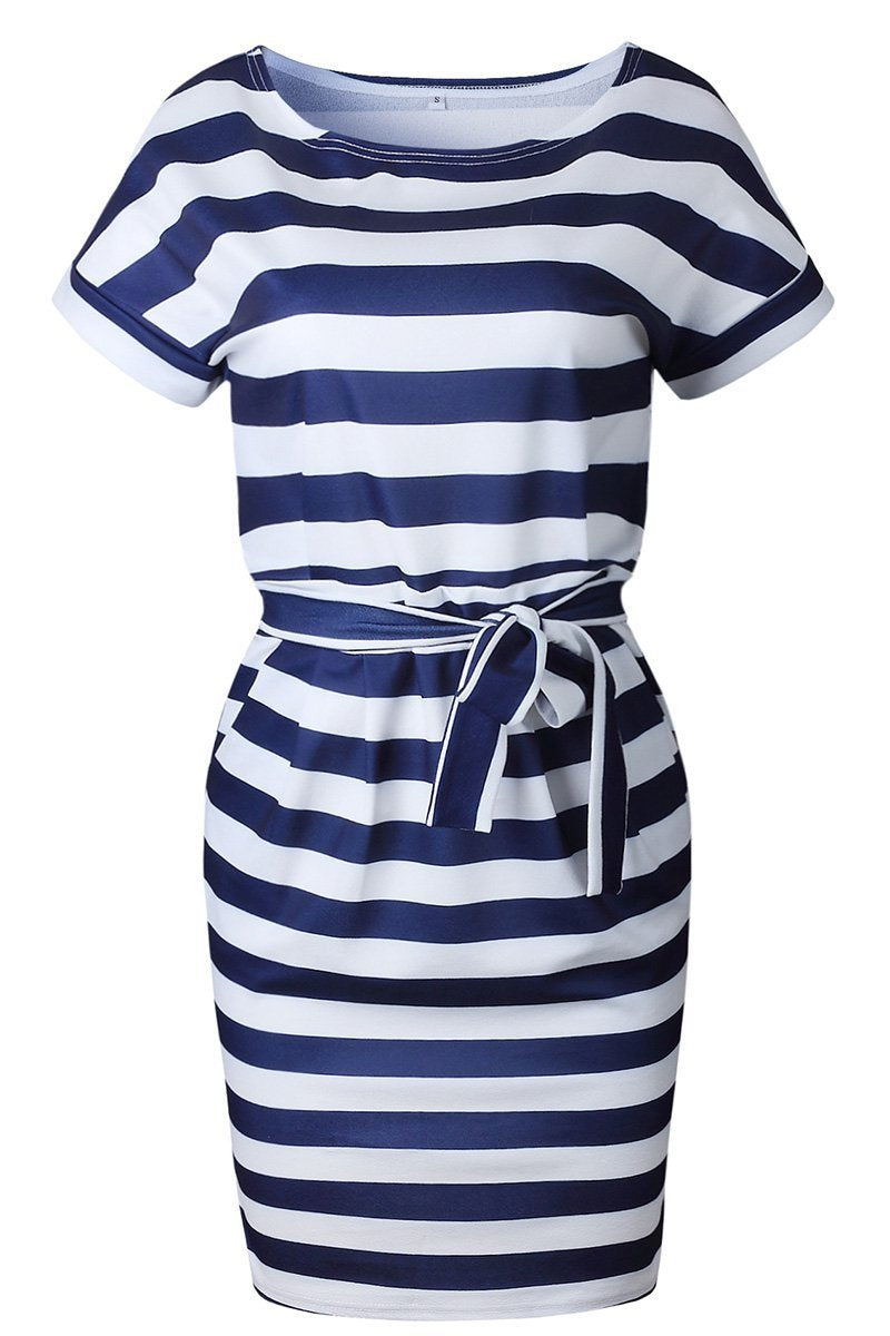 Florcoo O Neck Midi Dress With Belt