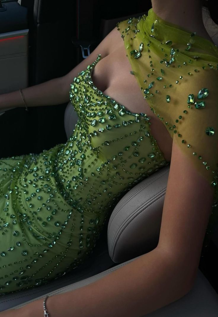 Gorgeous Green Strapless Tulle Beaded Mermaid Evening Dress Long Prom Gown D836