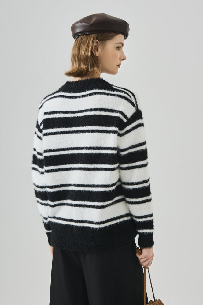 Loose Fit V Neck Knit Sweater