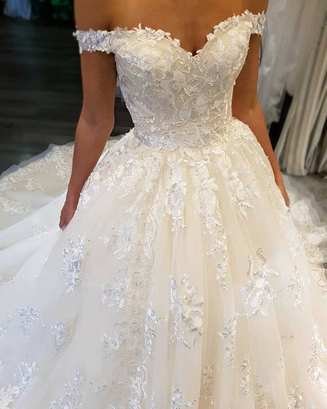 Lace Embroidery Sweetheart Off-The-Shoulder Wedding Dresses Ball Gowns