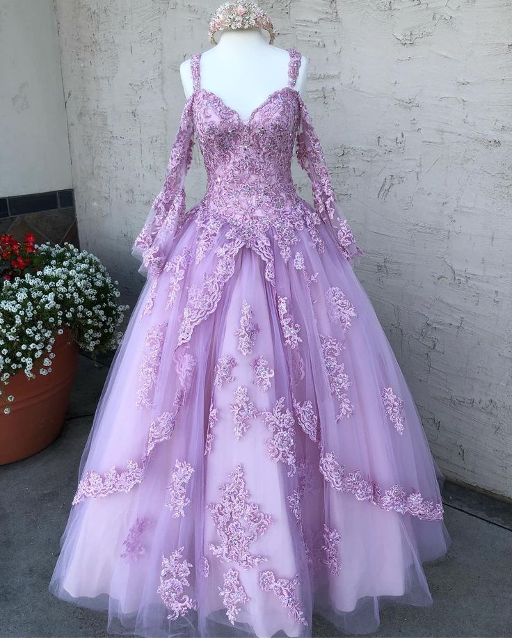 Long Sleeve Quinceanera Dress Prom Ball Gowns Lace Applique Beaded Cold Shoulder Corset Back Prom Sweet 16 Dress - Fashionpara
