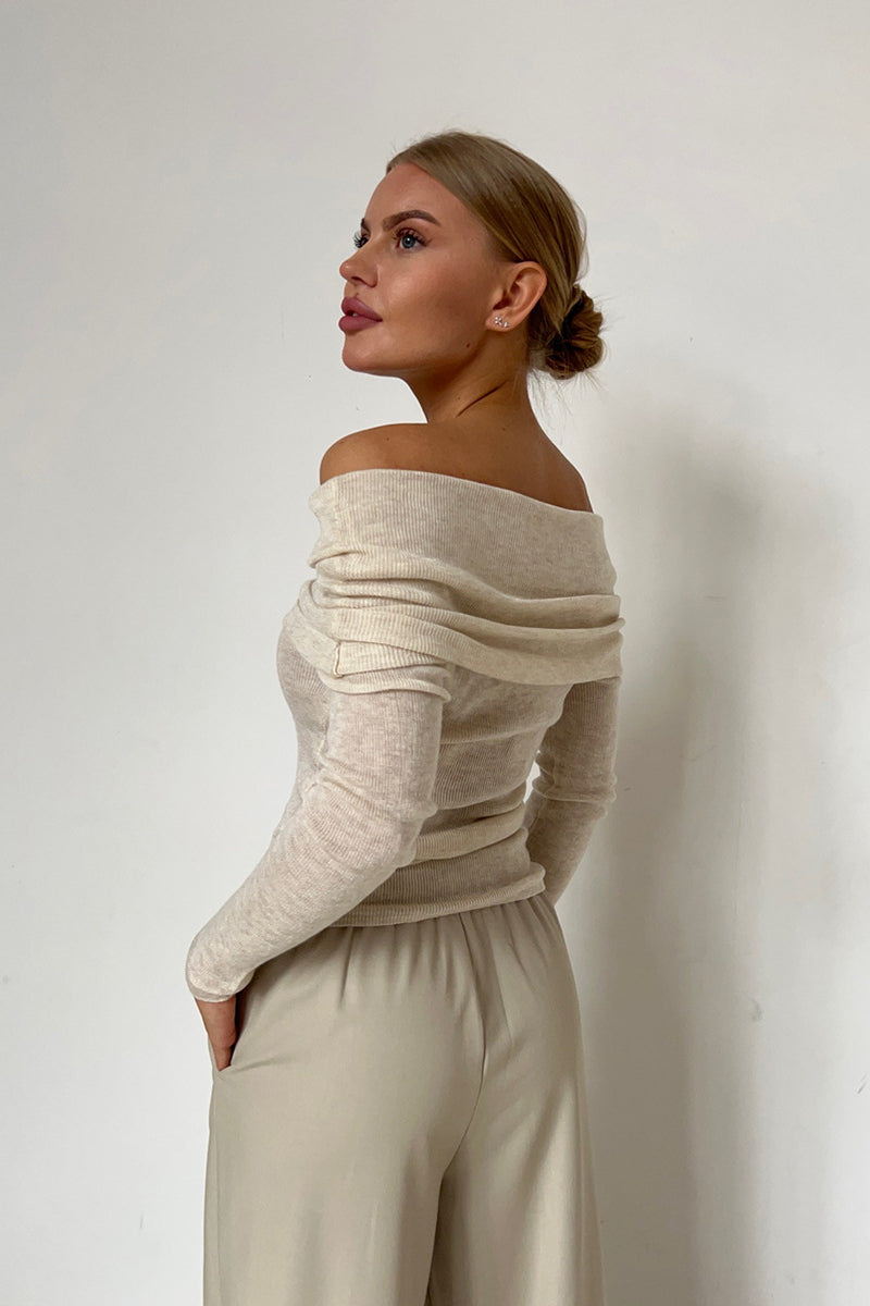Off-Shoulder Fitted Crew Neck Knit Sweater 6