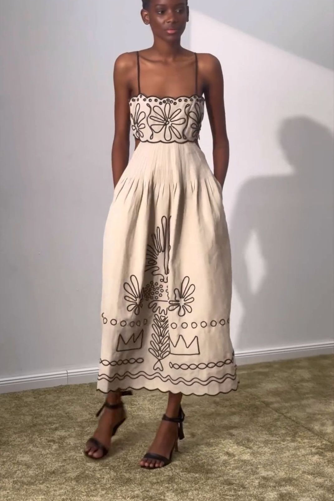 Embroidered Square Neck Pleated A-Line Dress 3