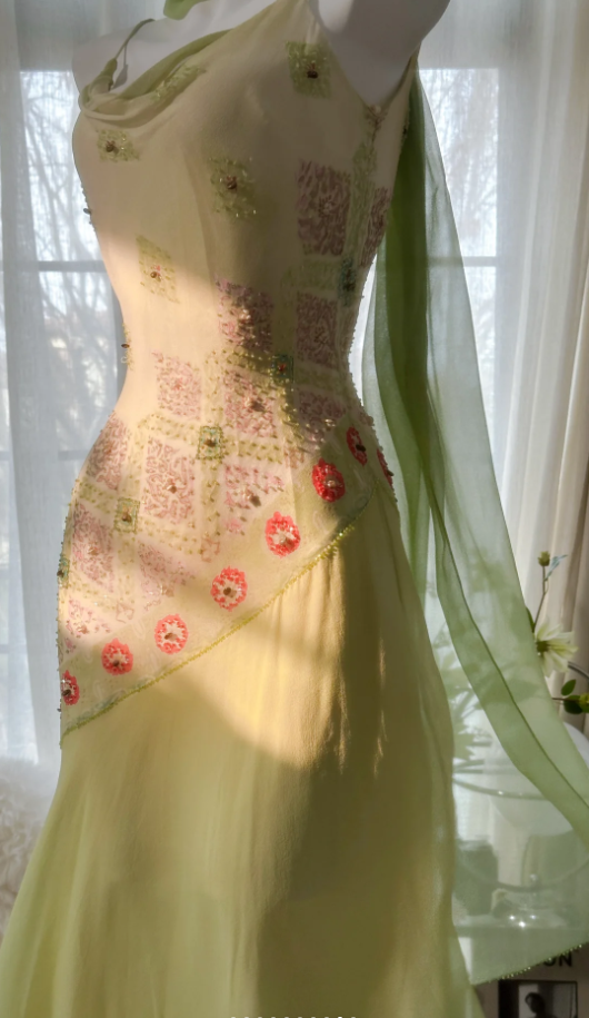 Classy Spaghetti Straps Light Green Chiffon Beaded Mermaid Long Party Dress Evening Gown D1790