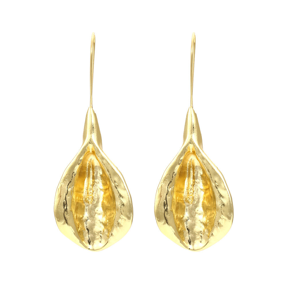 Flaxmaker Vintage Holiday Style Metal Earrings