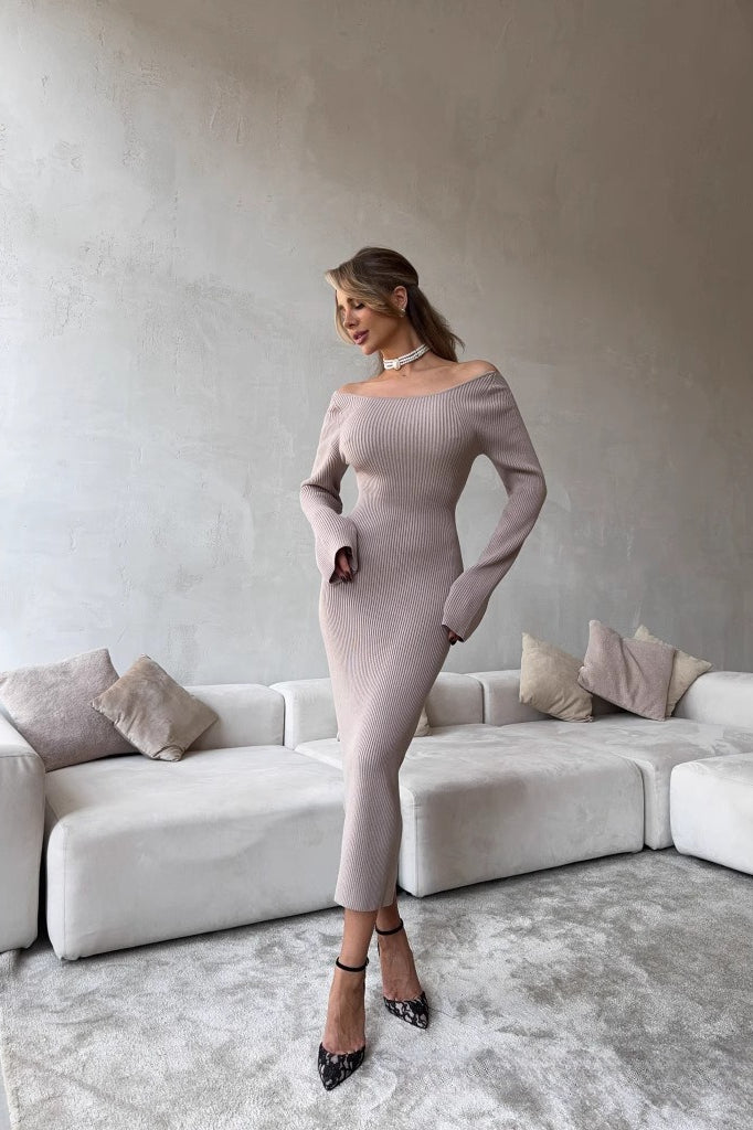 Ruched Knot Slim Fit Maxi Dress