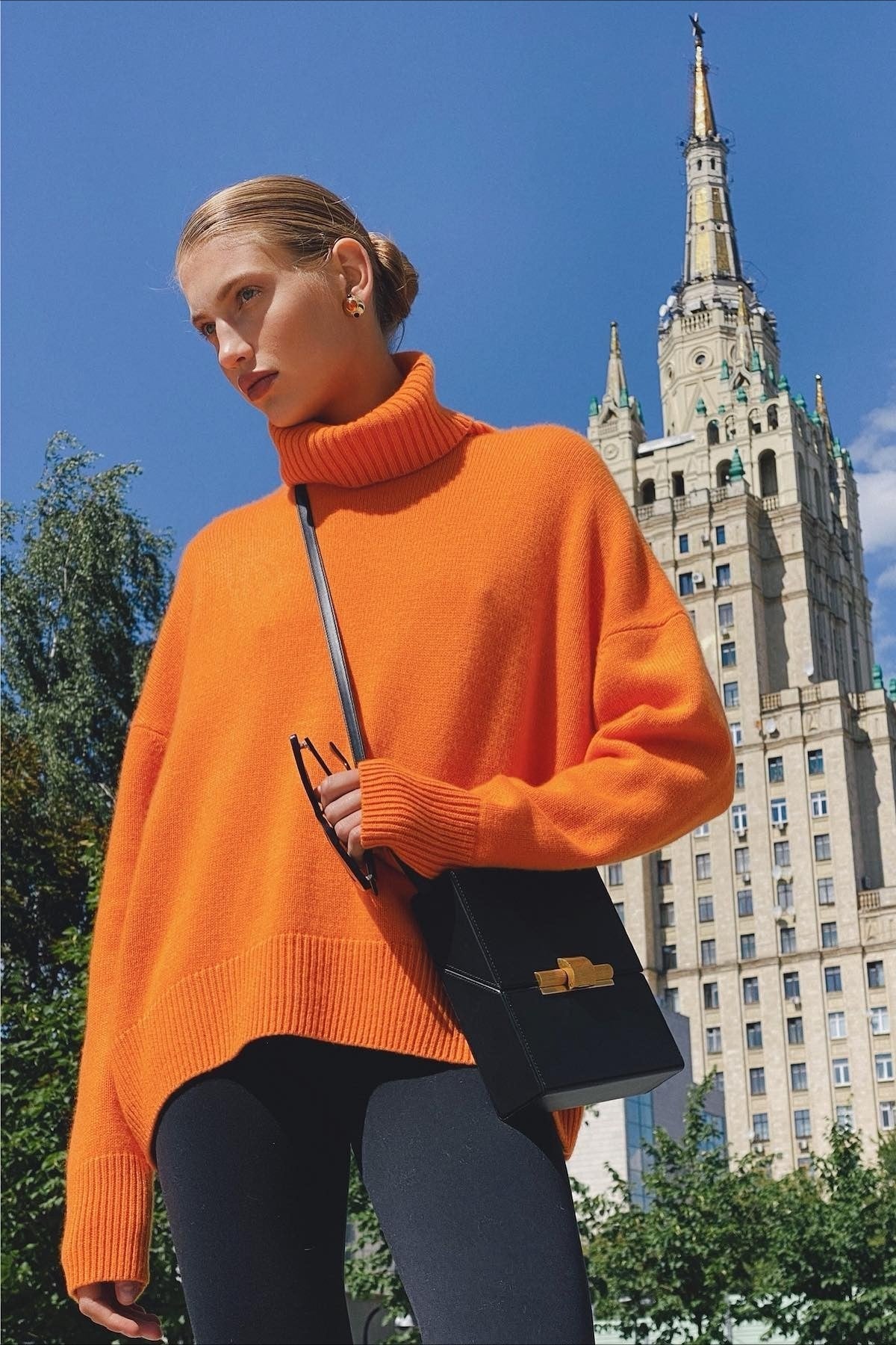 Relaxed Ribbed Turtleneck Knit Sweater 8