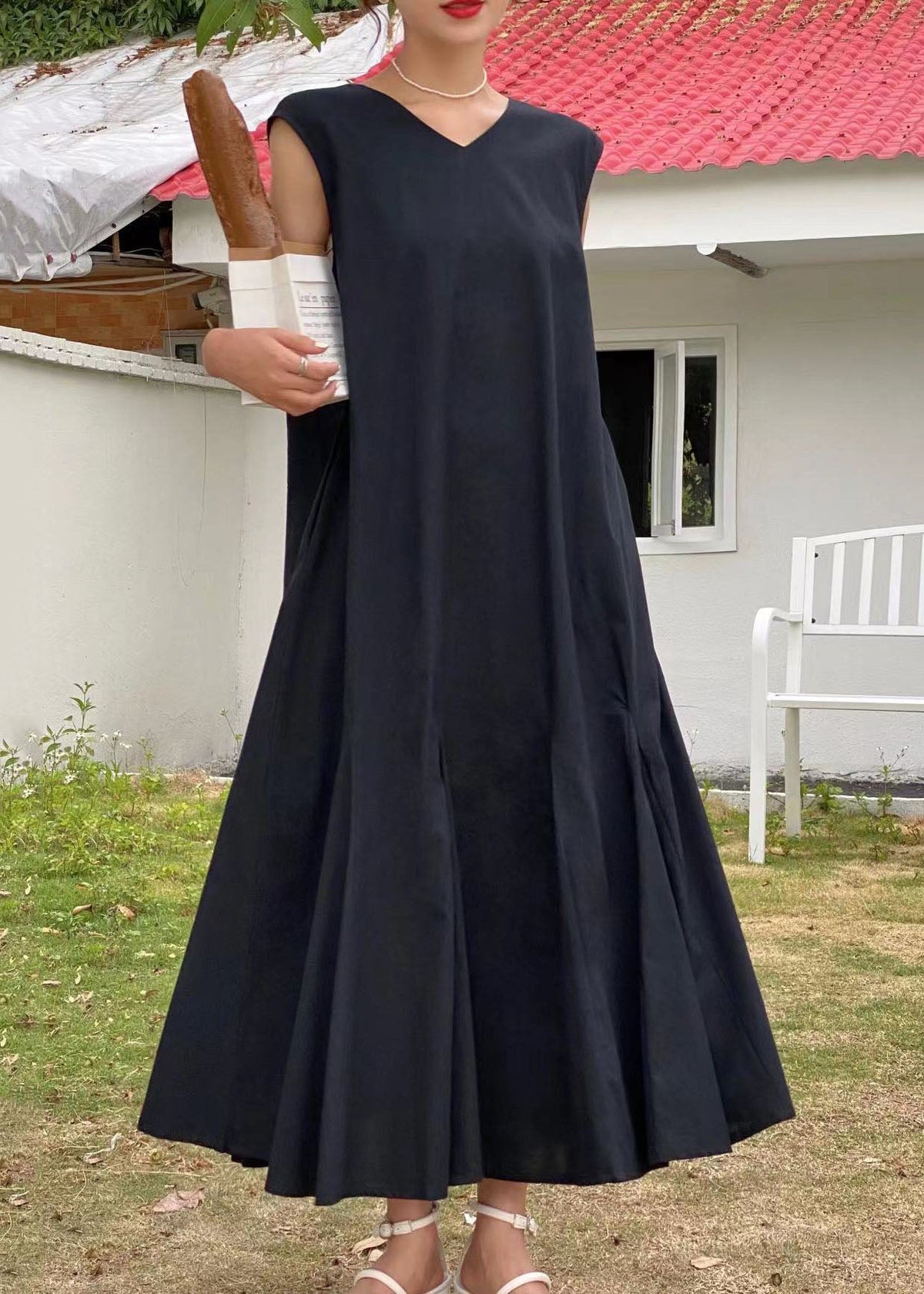 V-Neck Sleeveless Pleated Gusset Tent A-Line Maxi Dress