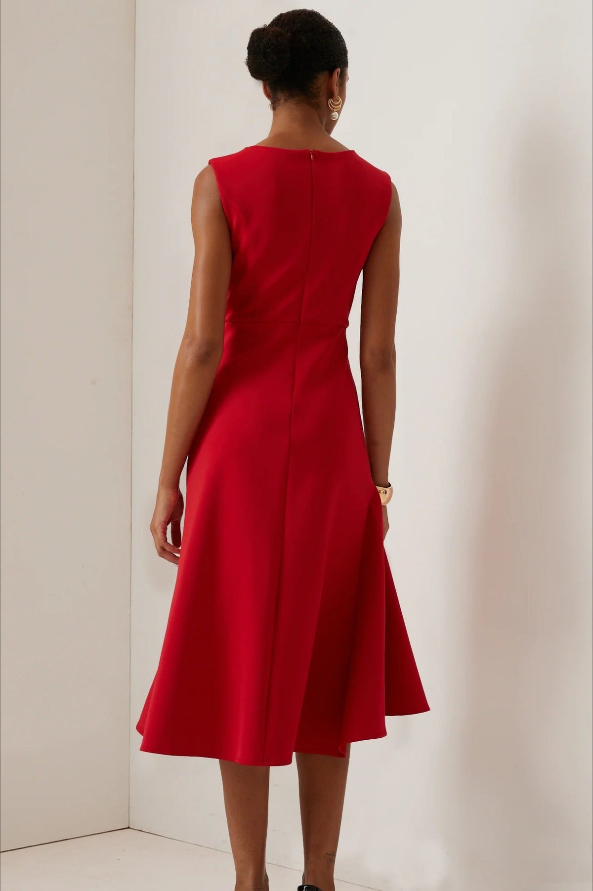 Crepe Round Neck Sleeveless Twist Front Ruffle Dress 2
