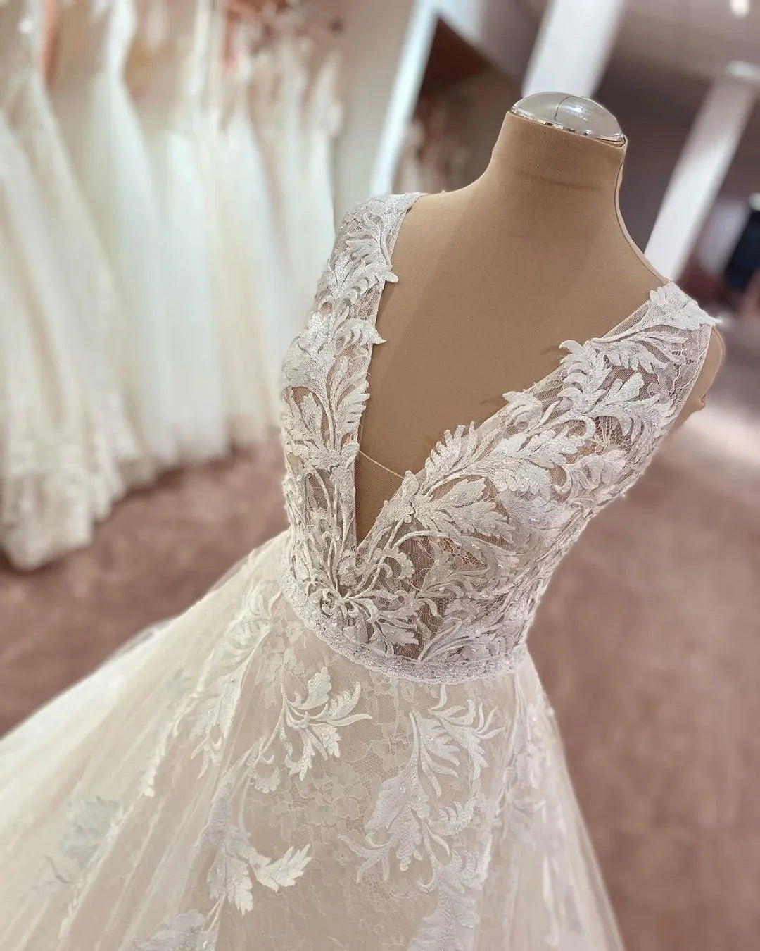 Modest Deep V-neck Wide Straps A-Line Floor-length Wedding Dress With Appliques Lace Tulle