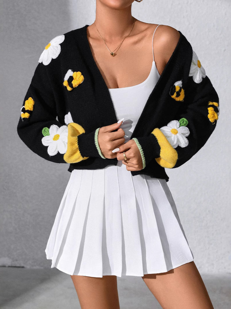 Hand-Embroidered Flower Knit Cardigan 2
