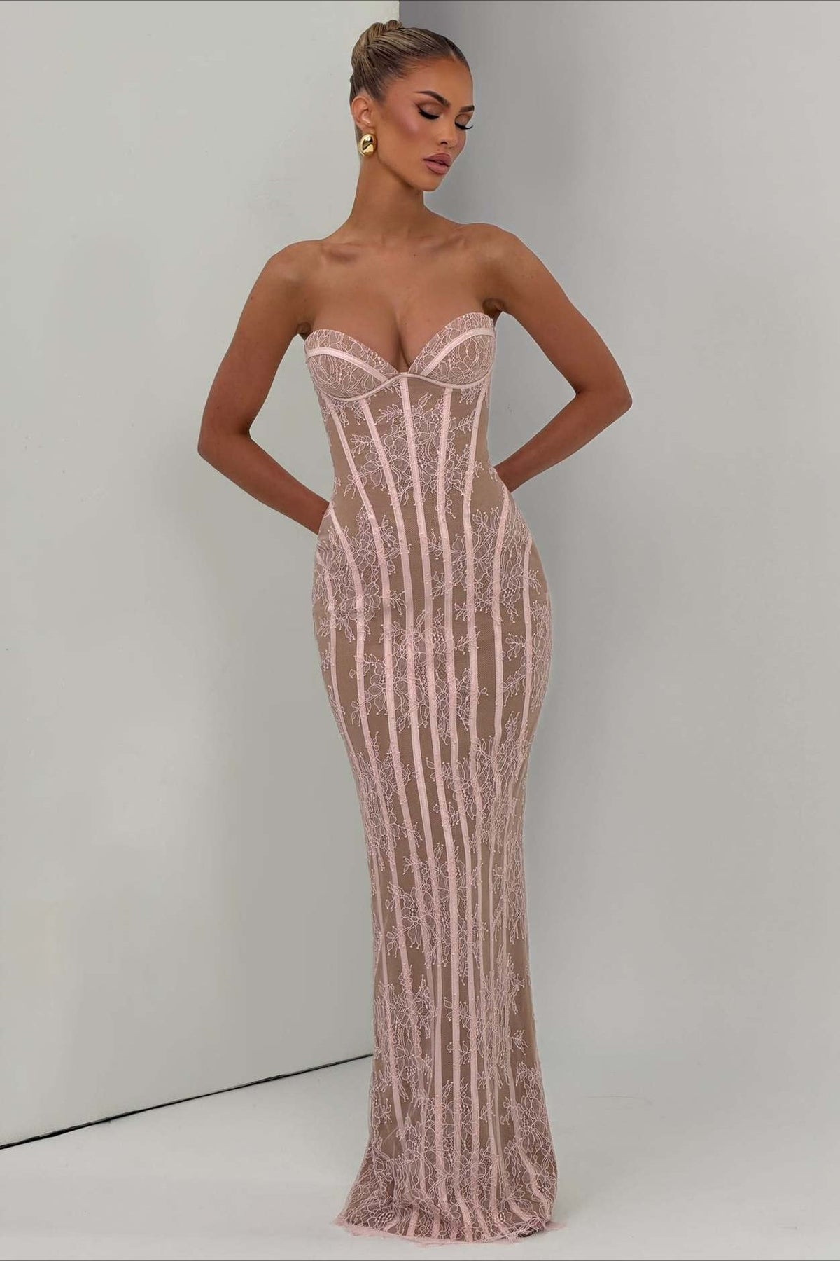 Lace Bodycon Maxi Dress