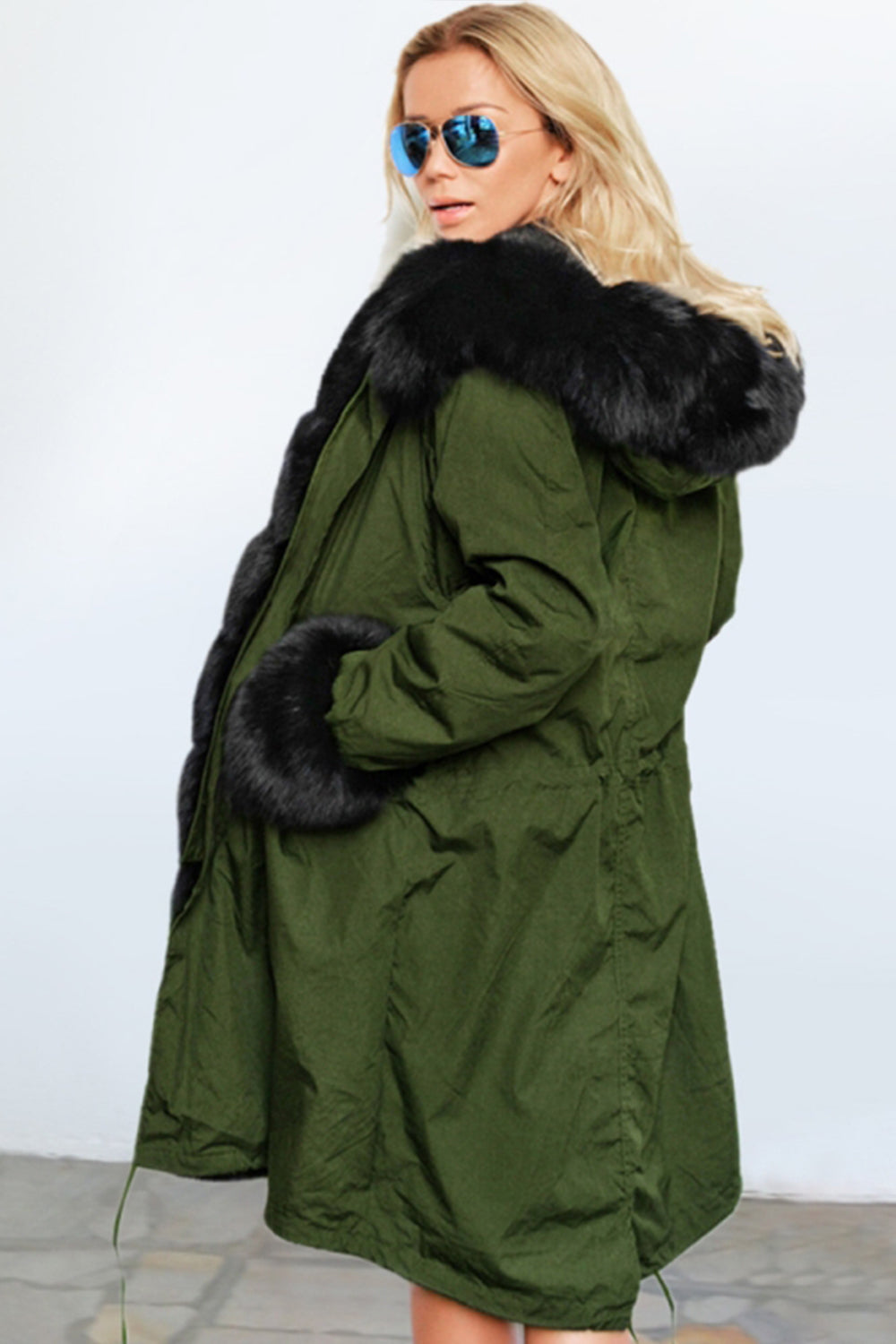 Elegant Wool Collar Cashmere Coat for Luxurious Warmth