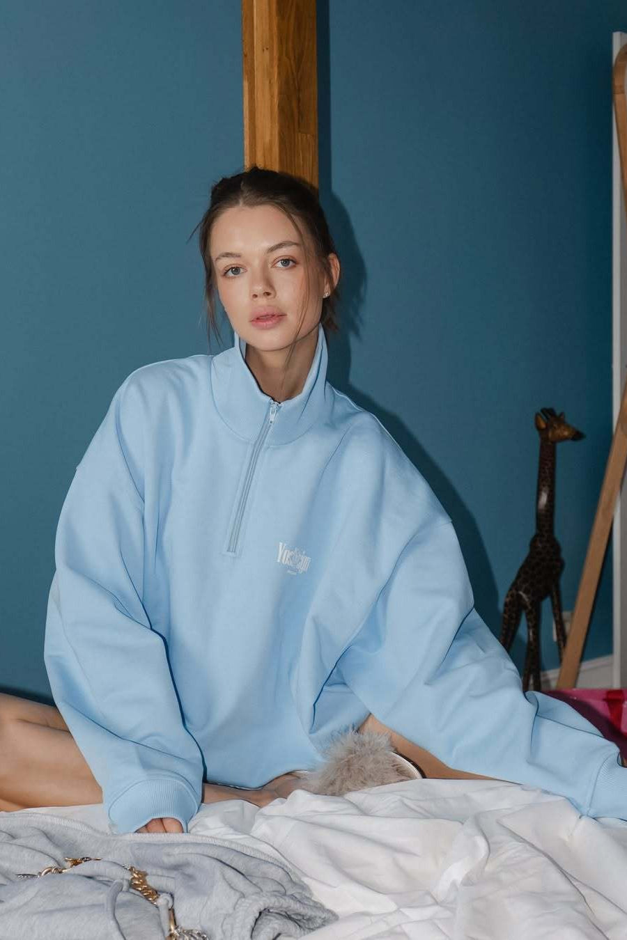 Graphic Half Zip Sports Sweatshirt