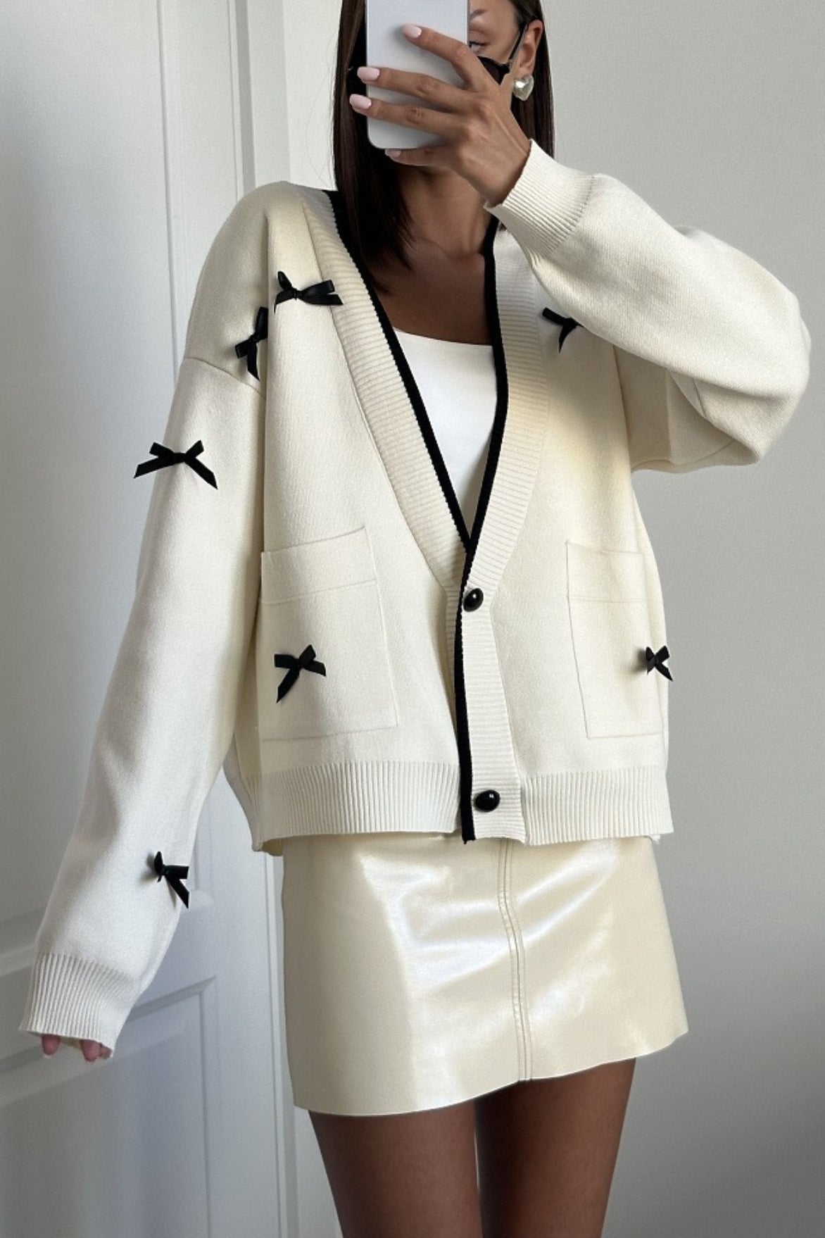 V Neck Bow Color Block Long Sleeve Knit Cardigan 4