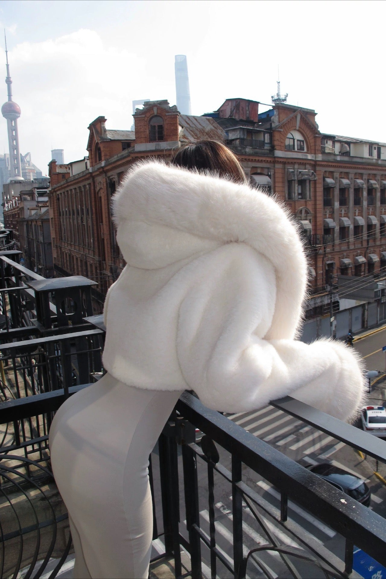 Solid Color Plush Warm Short Hooded Coat