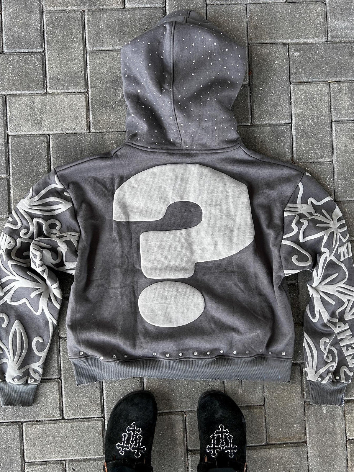 Street Style Graphic Hoodie 4