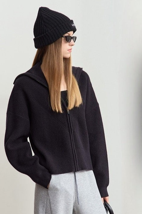 Thick Knit Zip Cardigan with Naval Collar for Cozy Elegance