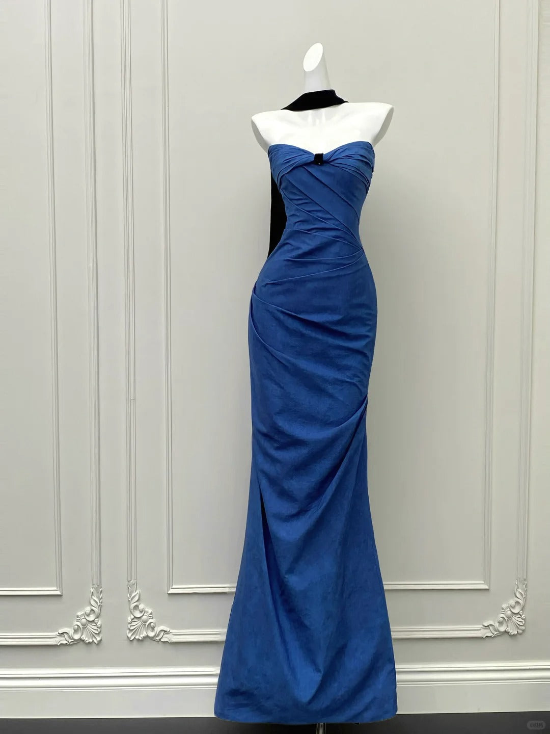 Elegant Royal Blue Mermaid Strapless Pleated Long Prom Dress Evening Dress P4096