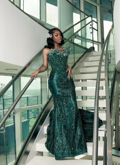 Luxury One Shoulder Satin Beaded Evening Dress Emerald Green Mermaid Prom Dress S204