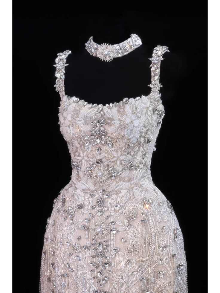 Luxurious Sheath Tulle Beaded Cocktail Dress Formal Short Homecoming Dress Birthday Outfits D439