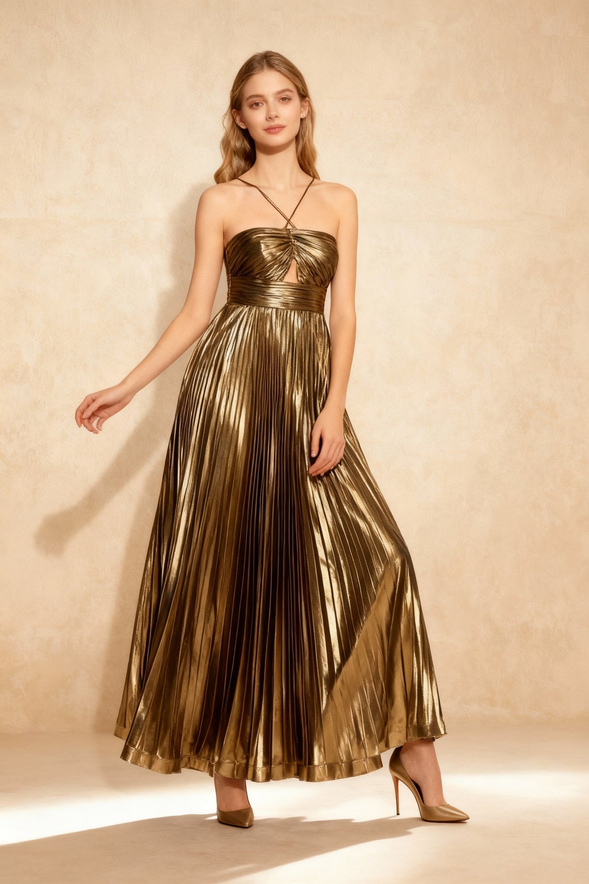 Metallic Pleated Halter Neck Keyhole Cutout Accordion A-Line Maxi Gown - View 2