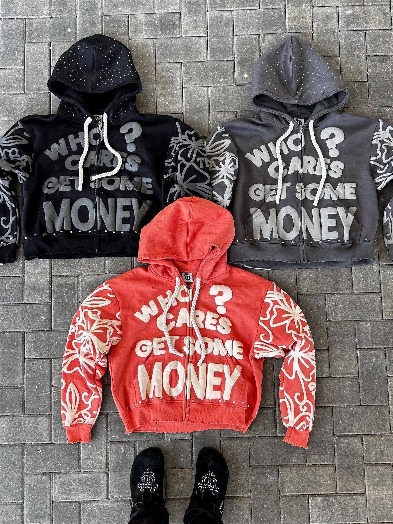 Street Style Graphic Hoodie