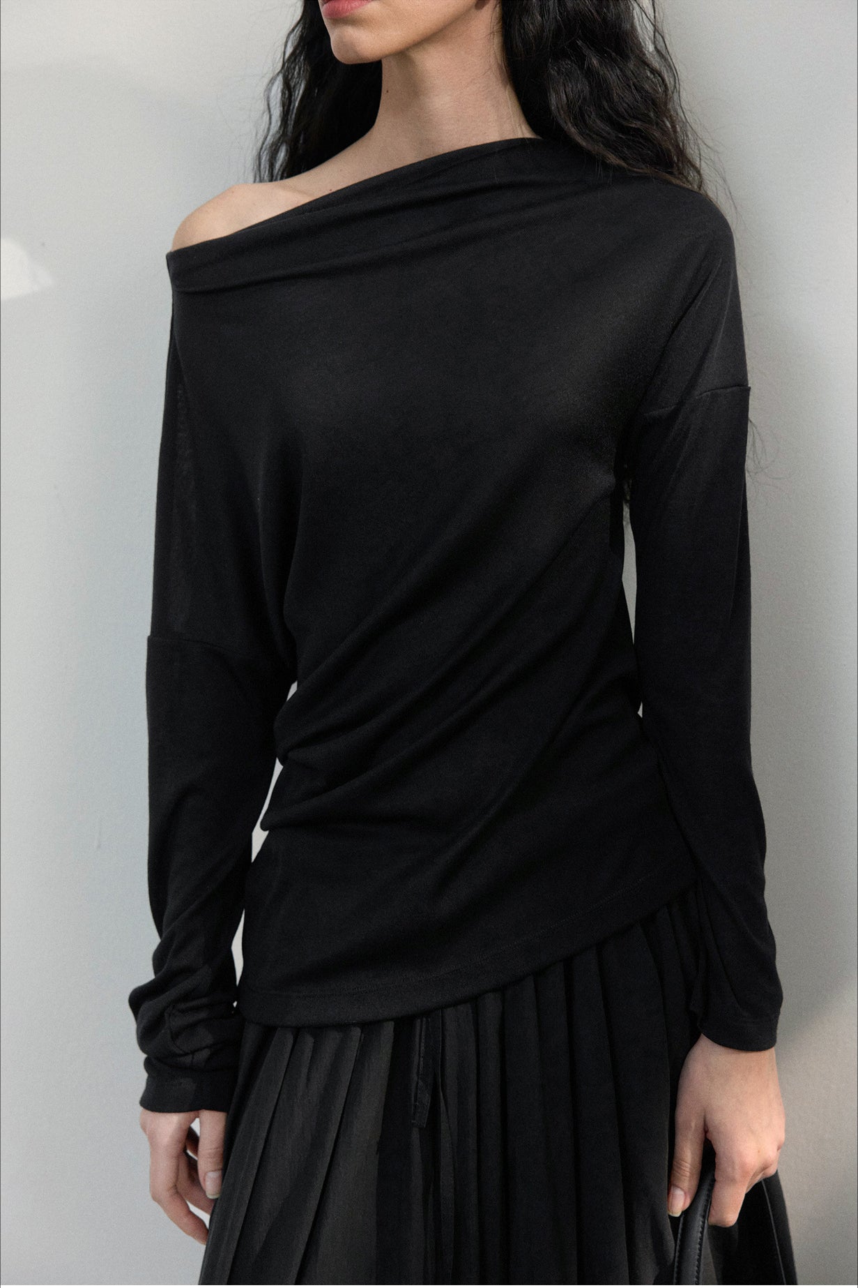 PrincessAce Asymmetrical One-Shoulder Fitted Sweater