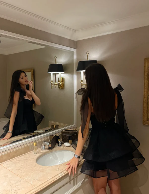 Elegant Bow Straps Black Sweetheart Neck Short A Line Party Dress Formal Homecoming Dress Cocktail Dress D198