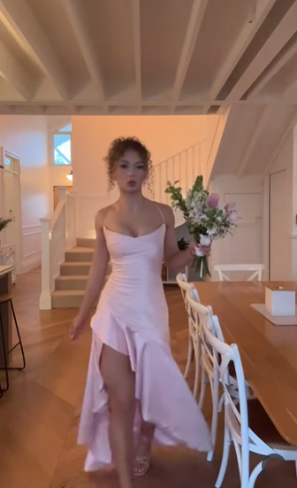 Elegant Spaghetti Straps Pink Satin Mermaid Party Dress Long Wedding Guest Dress D1325