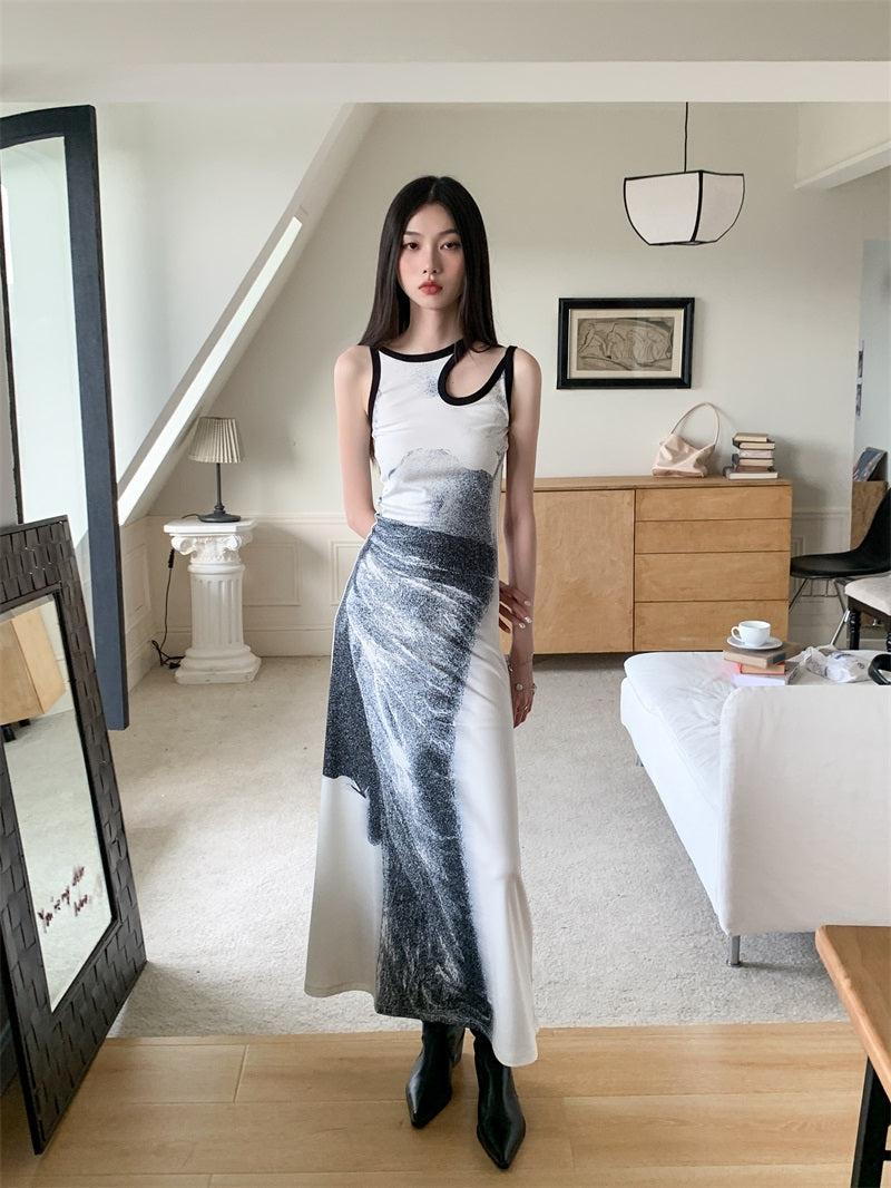 Abstract Print Scoop-Neck Sleeveless A-Line Maxi Dress