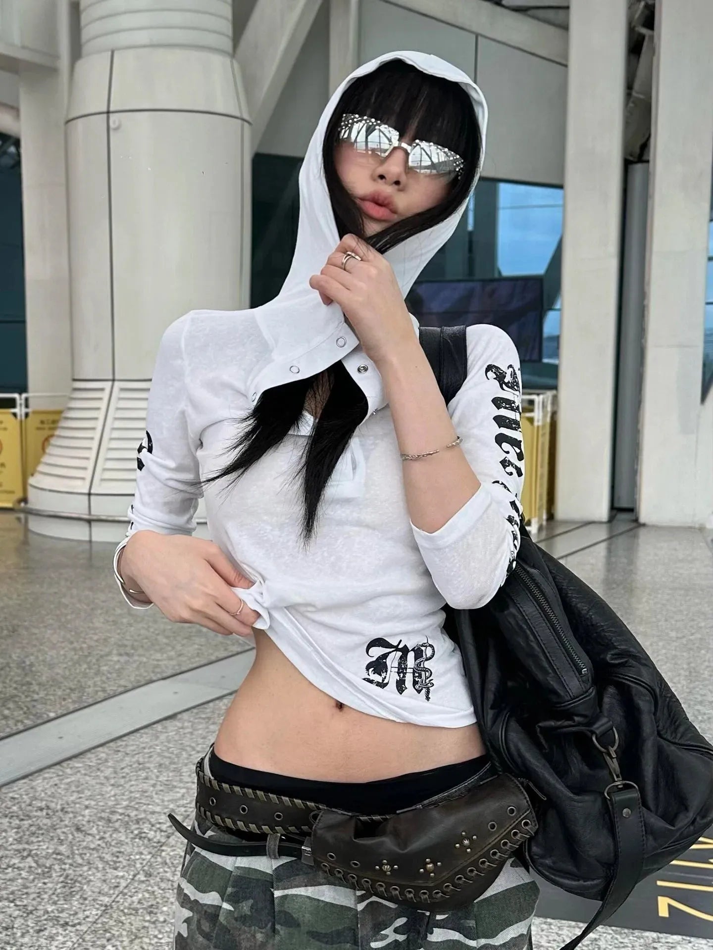 Acubi Hooded Graphic Top - Fashionpara