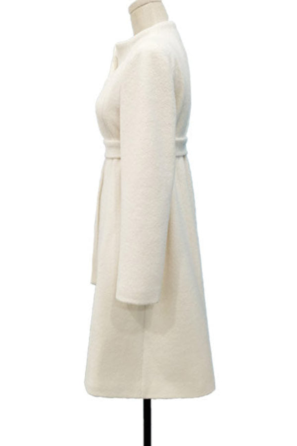 YXNH Elegant Midi Ivory Coat for Timeless Winter Style