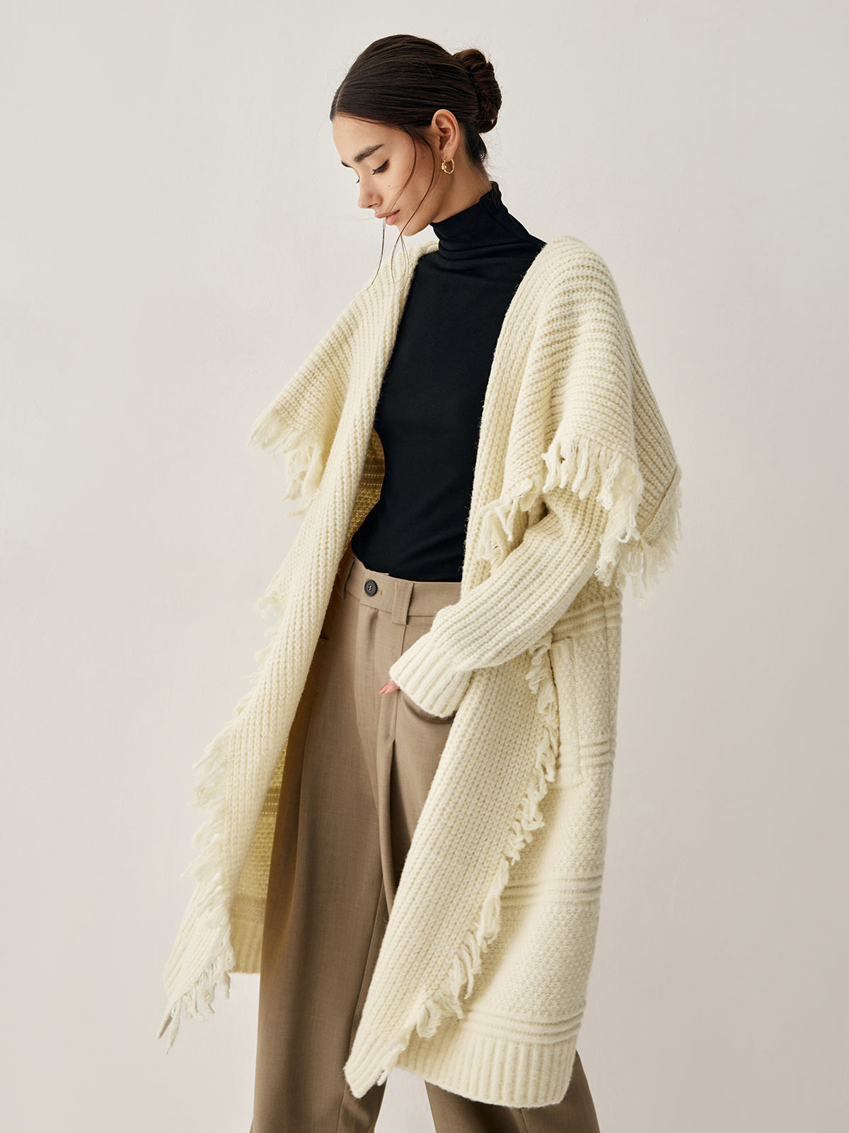 Chunky Knit Tassel Hem Poncho Cardigan 2