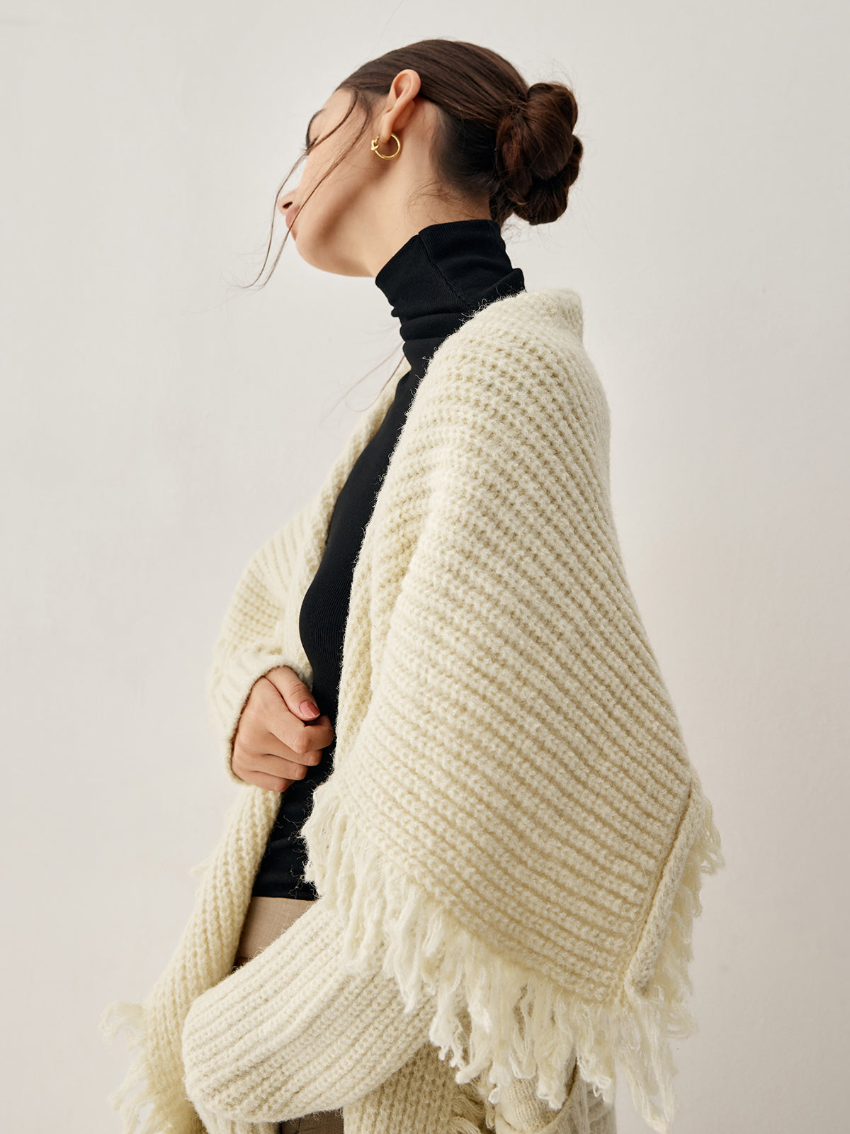 Chunky Knit Tassel Hem Poncho Cardigan 5